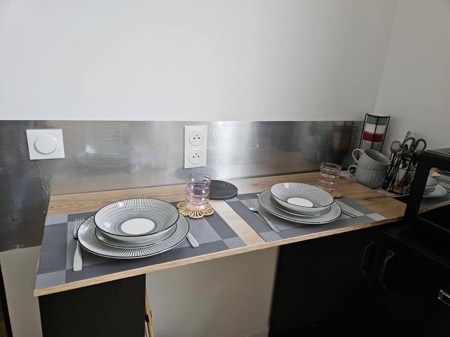 Studio Avec Jardin Rosendael Proche Plage ダンケルク エクステリア 写真